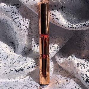 Kylie Cosmetics Lipstick “Baby Girl”